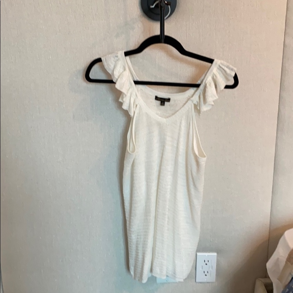 Sleeveless top